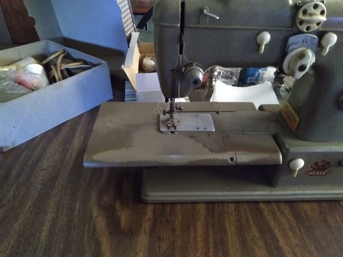 Pfaff sewing machine - machine, used