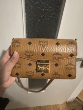 Mcm Tracy Umhängetasche