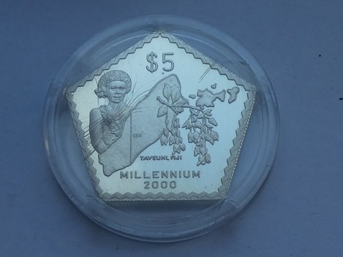 Fiji dollars 1999 - dollars,