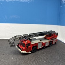 31134-Preiser Magirus Drehleiter DLK 23-12  MagirusDrehleiter DLK 2312He Gebaut