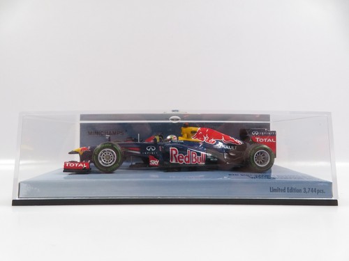 Minichamps 410120101 - 1:43,