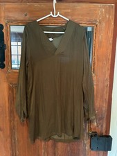 Tunika von Kaffe, oliv m. Punkten, Gr. 42, super Zustand, weich fließender Stoff