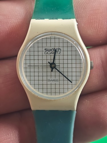 Swatch lw100 tennis grid - swatch,