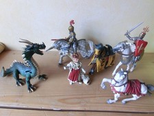 SCHLEICH Figuren Sammlung Ritter Ritterwelt Soldat Pferde Drache Papo König