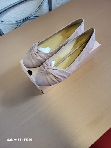 Neue ungetragene ballerinas - neue,