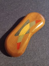 Brillenetui aus Holz mit