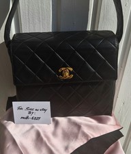 CHANEL Kelly Handtasche