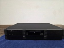 Grundig FineArts,  komplette Musikanlage, Front dunkelrot, Gehäuse ohne Schäden