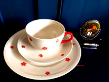 Eschenbach Gedeck Brunhilde Rotkäppchen  40er 50er Tasse Teller UT