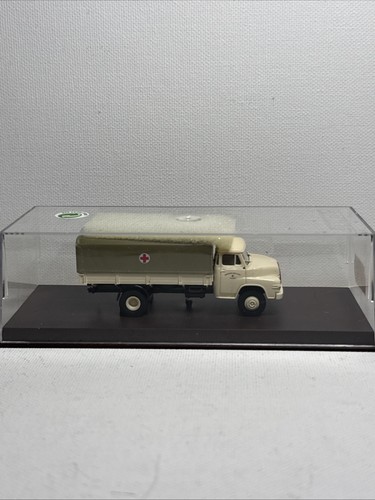 Brekina 4514 man - 1/87,