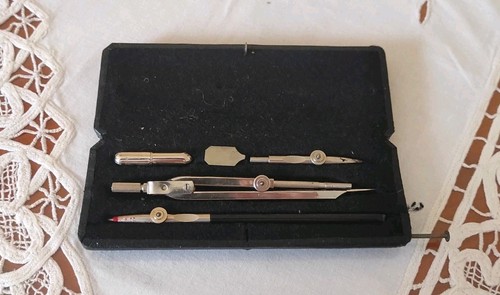 Antikes zirkel set - im, –