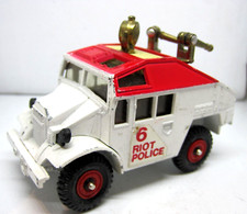 CORGI TOY *QUAD TRACTO -6 RIOT