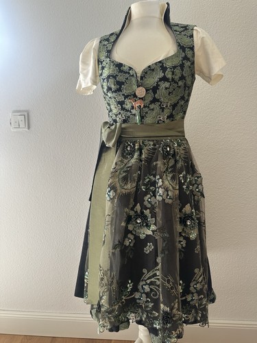 Astrid söll couture dirndl - couture,