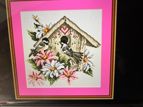 151 zwei vögel draußen - #151, haus