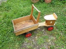 Holzspielzeug Rutscher