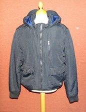 Herrenjacke mit Kapuze von