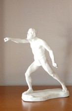 Weiße Bisquit-Porzellanfigur