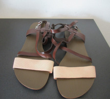 CR 3656 Bullboxer  Sandalen Gr. 41 braun puder Riemchen Schnalle flach Leder
