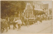 Foto Husum in Nordfriesland, Festumzug, Festwagen, Segelschiff - 10514144