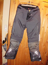 Vanucci Damen Motorradhose 18