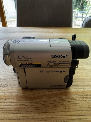 Sony handycam dcr trv33e - sony,