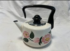 Wasserkessel von ASTA - Fissler Design: Wildrose von Villeroy & Boch