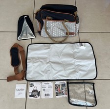 babymoov Wickeltasche Style Bag Schwarz Grau mit Unterlage und Zubehör