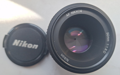 Nikon nikkor 1 8 - af, f/1.8