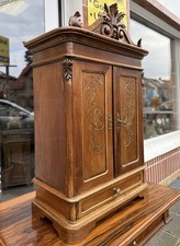 Gründerzeit Schränkchen