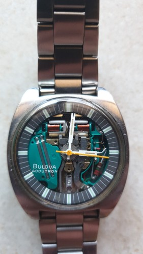 Bulova accutron space view - bulova,