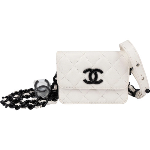 Chanel quilted caviar leather - chanel,