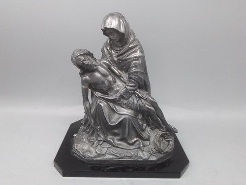 Figur skulptur pietà heilige - figur,skulptur, pietà,heilige