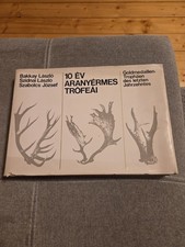 Goldmedaillen-Trophäen des