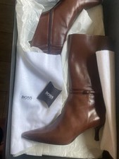 Stiefel Hugo Boss mit Absatz *