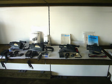 Videocameras 4Stück Video 8 mit Zubehör,werden als defekt angeboten,Lagerräumung