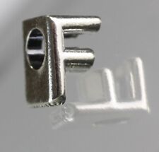 Pandora Buchstabe - F -