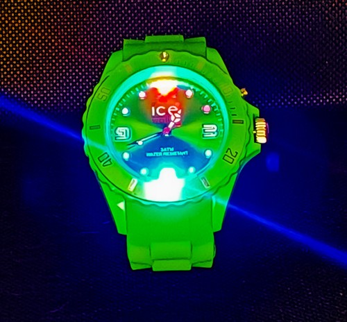 Ice watch neon grün - grün, lichtshow