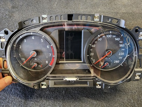 Golf gti 0 tsi tacho - 7, 5g