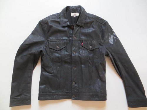 Levi product with roots - levi's,