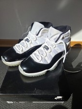 Nike Air Jordan 11 Retro