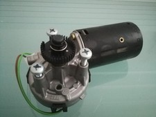 Getriebemotor /Motor 0 390 257