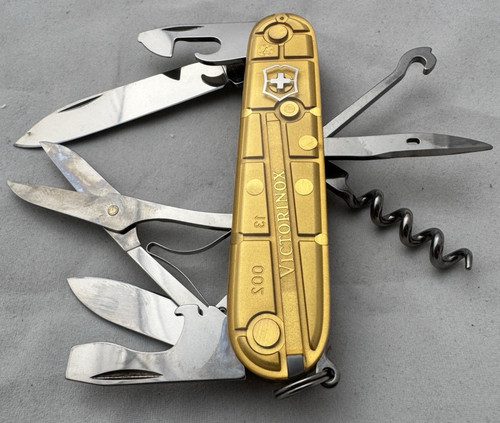 Victorinox climber gold - victorinox,