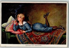 38164551 - Frivole junge Frau