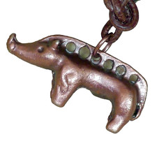 keltisches Wildschwein Eber Kelten Amulett Anhänger Fund Camp Kraft  MUT + Band