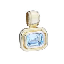 585 Yellow Gold Topaz Pendant