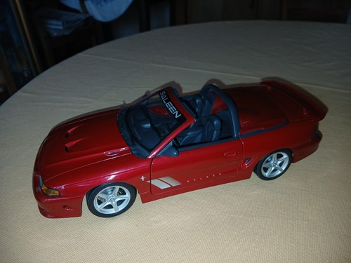 Autoart ford mustang - 1:18,