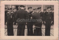 Foto, Vorpostenboot V 1507 Ordensverleihung in Le Havre (MJ-41)1025