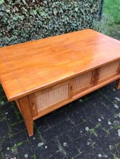 Vintage Couchtisch Kolonialstil Stauraum Clubstyle Schiebetüren Geflochten