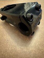 SEHR SELTEN EINGESTELLT Total