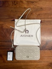 Aigner Diadora, Handtasche